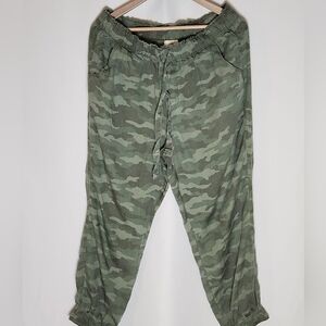 Knox Rose Green Camo Joggers